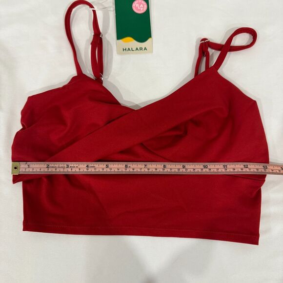 HALARA NWT Women's Red Adjustable Strap Twisted Cropped Tank Size Small - Picture 7 of 7